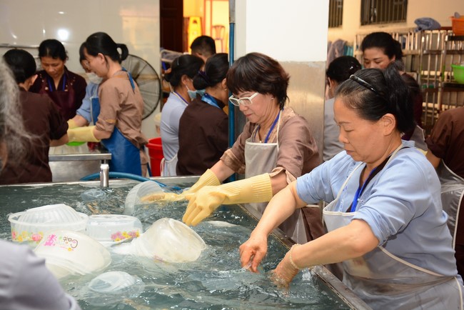 Dharma talk How To Practice Correctly - The 96th Seven-Day Retreat